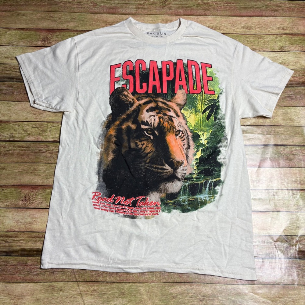 PacSun Escapade Tiger Graphic Tee Shirt Large White Streetwear Road Not Taken